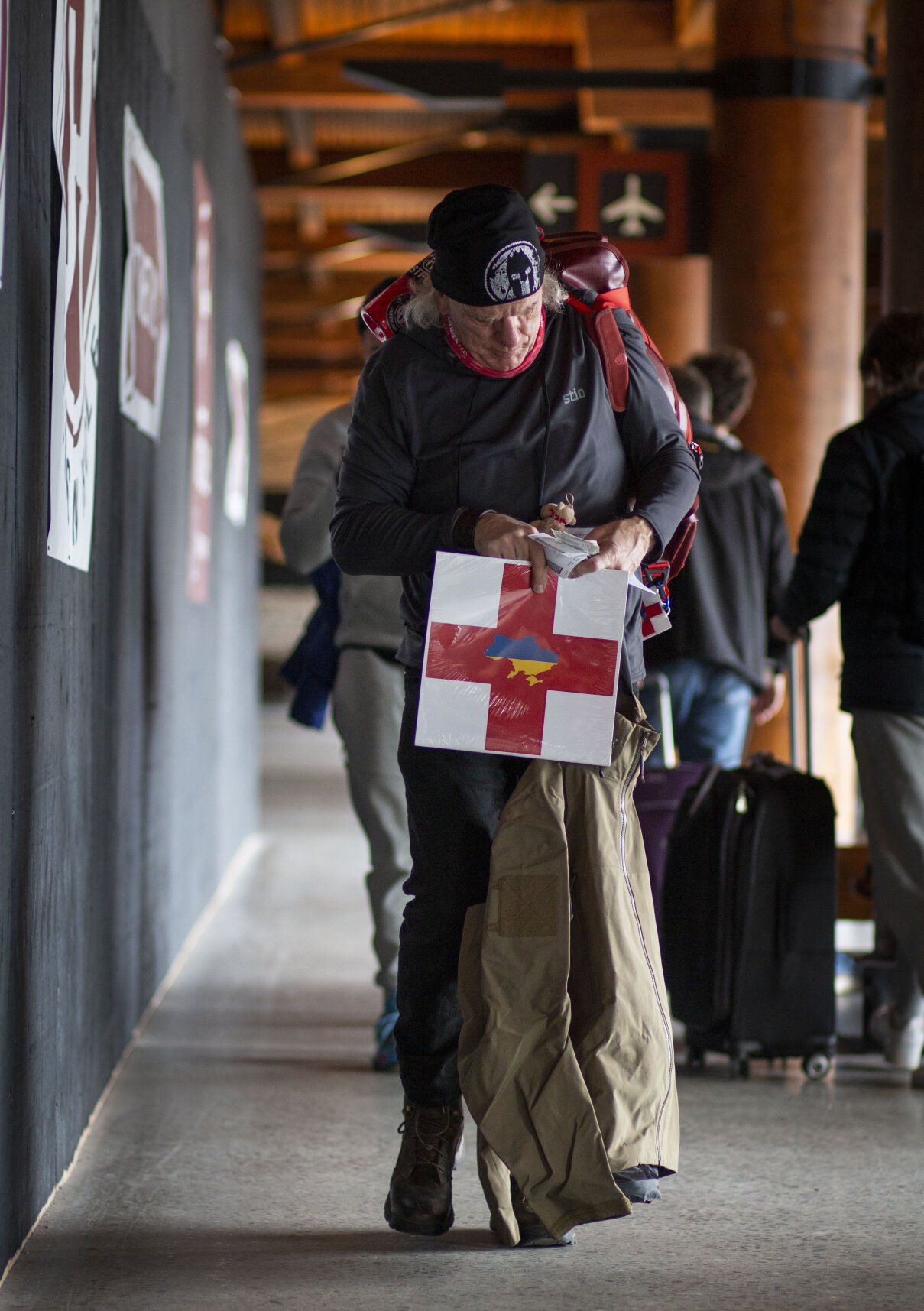 David Craig departs for Ukraine